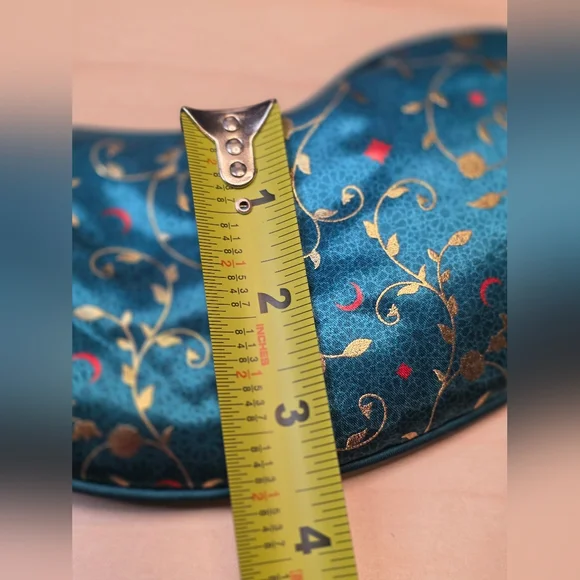 Spice Road Inspired Fabric Sleep Mask - Maiya Ibrahim - Fairyloot Exclusive-NWT - Picture 8 of 9